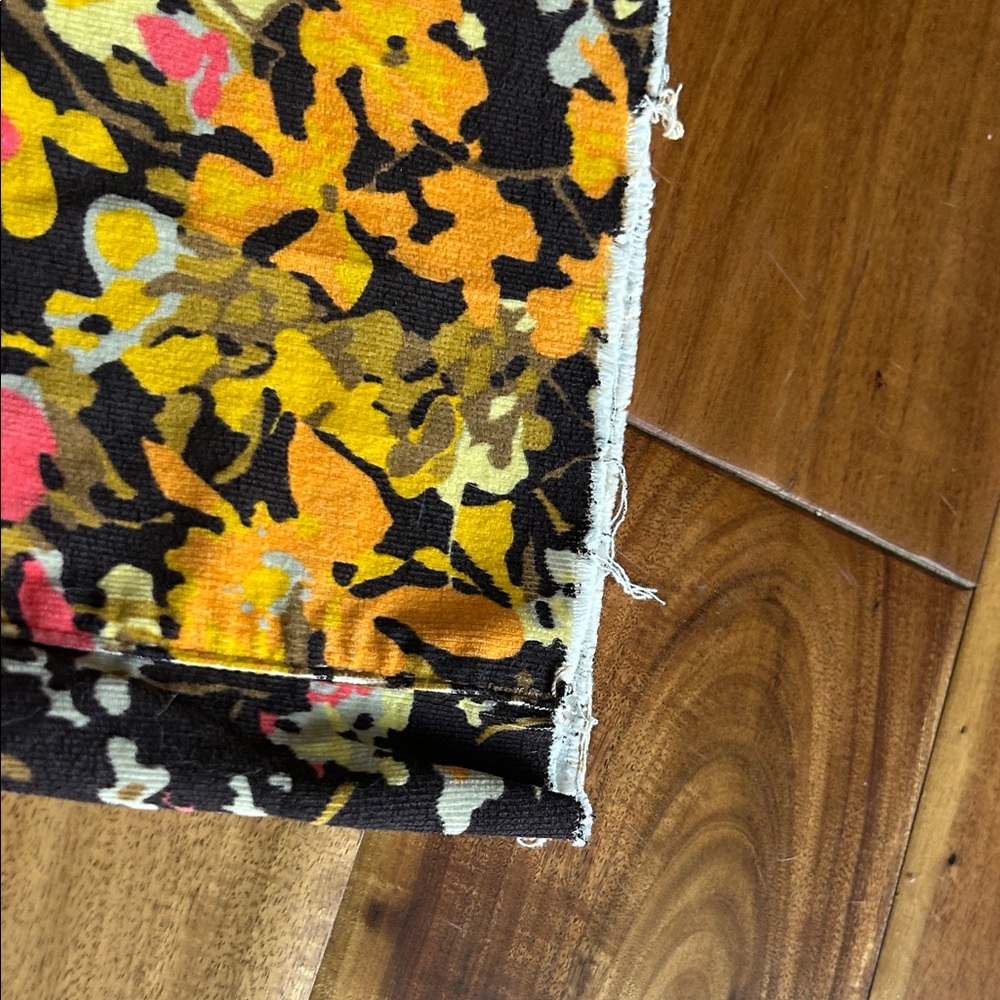 Floral Patterned Pants - Picture 9 of 13